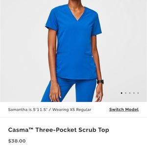 FIGS 3 POCKET SCRUB TOP